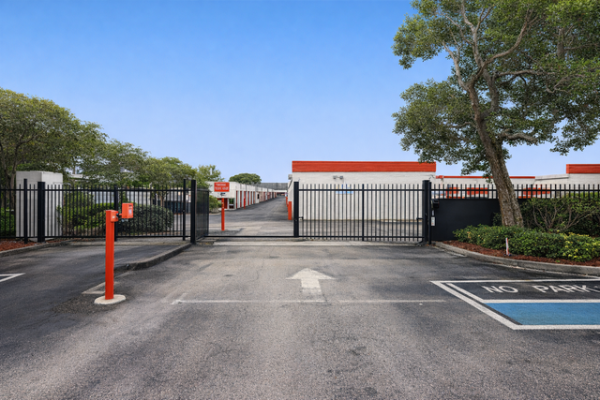 Public Storage - Deerfield Beach - 3350 SW 10th Street - 3350 SW 10th Street