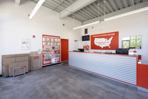 Public Storage - Pompano Beach - 850 S Dixie Hwy - 850 S Dixie Hwy