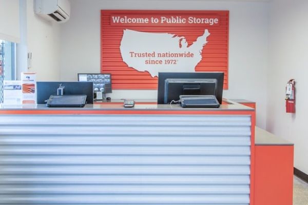Public Storage - St Petersburg - 4500 34th Street North - 4500 34th Street North