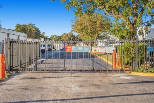 Public Storage - Lantana - 1801 Hypoluxo Road - 1801 Hypoluxo Road