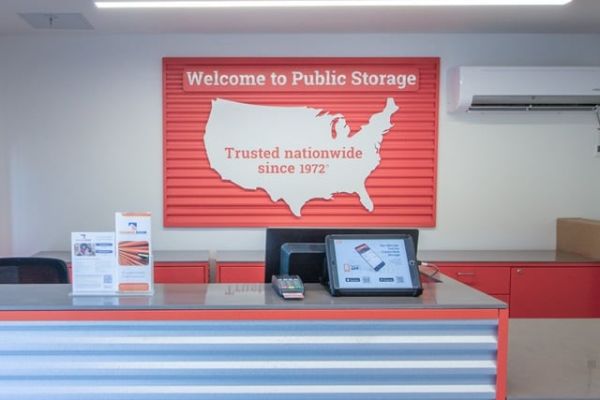 Public Storage - Fort Myers - 5036 S Cleveland Ave - 5036 S Cleveland Ave