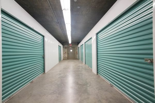 Public Storage - Deerfield Beach - 150 S Powerline Road - 150 S Powerline Road