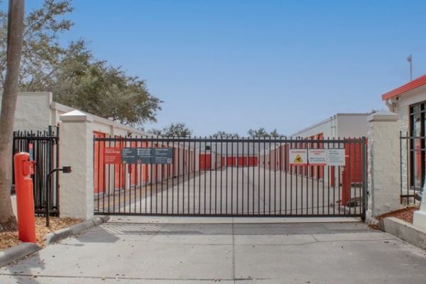 Public Storage - Winter Springs - 5215 Red Bug Lake Road - 5215 Red Bug Lake Road