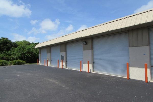 Public Storage - Vero Beach - 380 5th St SW - 380 5th St SW