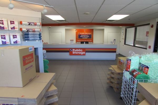 Public Storage - Boynton Beach - 400 E Industrial Ave - 400 Industrial Ave