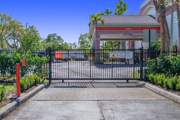 Public Storage - Davie - 12451 Orange Dr - 12451 Orange Dr