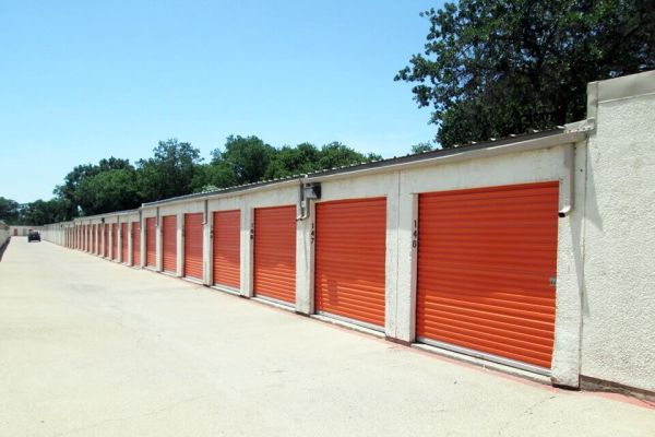 Public Storage - Fort Worth - 1001 W Beach Street - 1001 W Beach Street