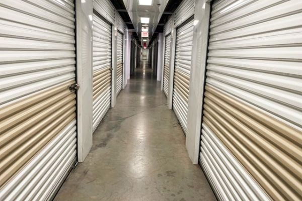 Public Storage - Tampa - 3413 W Hillsborough Ave - 3413 W Hillsborough Ave