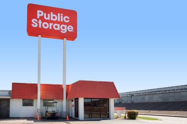 Public Storage - Houston - 9030 North Freeway - 9030 North Freeway