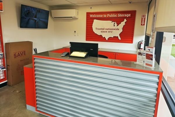 Public Storage - Spring - 4550 Louetta Road - 4550 Louetta Road