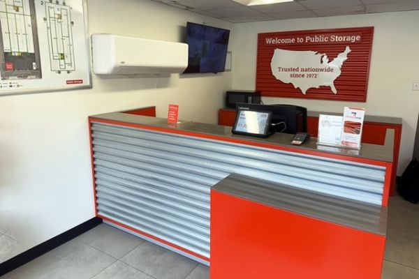 Public Storage - Houston - 2415 Mangum Road - 2415 Mangum Road
