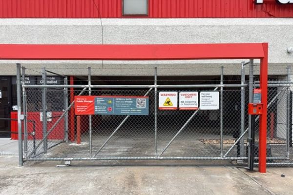 Public Storage - Houston - 2415 Mangum Road - 2415 Mangum Road