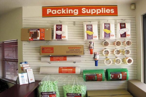 Public Storage - Fort Worth - 6899 Granbury Road - 6899 Granbury Road
