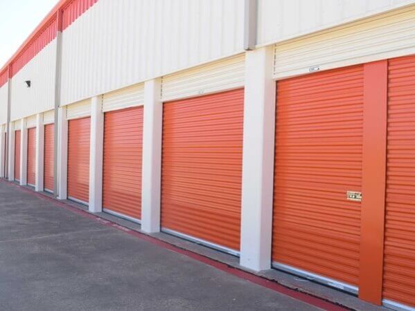 Public Storage - Dallas - 11085 Walnut Hill Lane - 11085 Walnut Hill Lane
