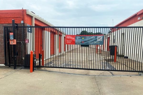 Public Storage - Kennedale - 380 Bolen Road - 380 Bolen Road