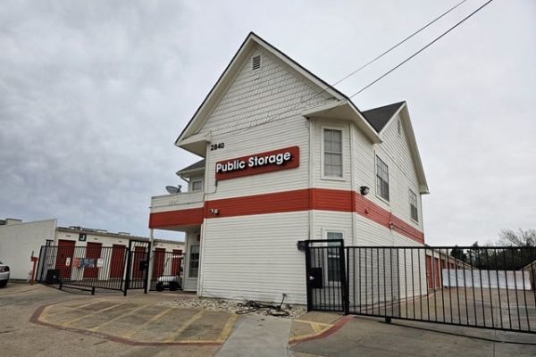 Public Storage - Dallas - 2840 S Westmoreland Road - 2840 S Westmoreland Road