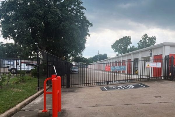 Public Storage - Katy - 1130 S Mason Road - 1130 S Mason Road