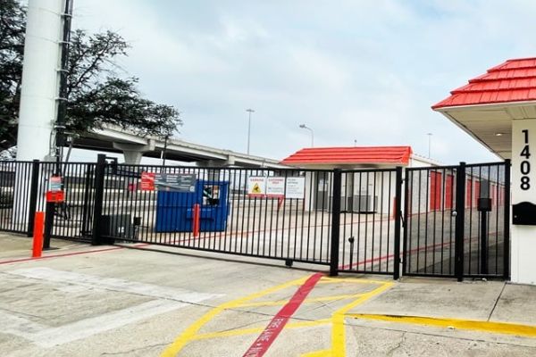 Public Storage - Grand Prairie - 1408 N State Highway 161 - 1408 N State Highway 161