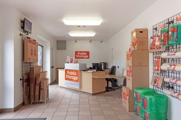 Public Storage - Austin - 9814 West Gate Blvd - 9814 West Gate Blvd
