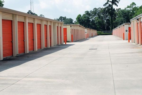 Public Storage - Kingwood - 3310 Northpark Drive - 3310 Northpark Drive