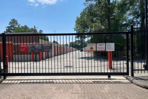 Public Storage - Kingwood - 3310 Northpark Drive - 3310 Northpark Drive