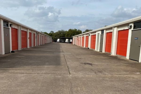 Public Storage - Houston - 6400 W Little York Rd - 6400 W Little York Rd
