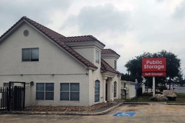 Public Storage - San Antonio - 2550 Thousand Oaks Dr - 2550 Thousand Oaks Dr