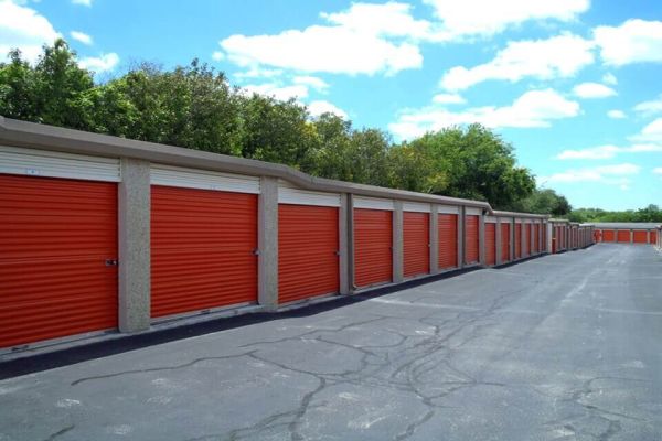 Public Storage - San Antonio - 2550 Thousand Oaks Dr - 2550 Thousand Oaks Dr