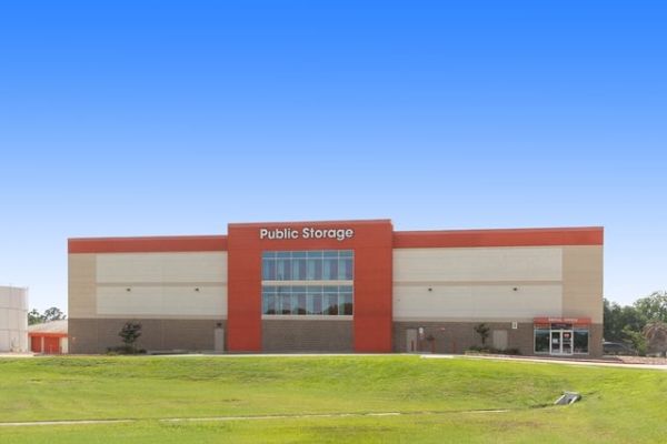 Public Storage - Houston - 9811 North Freeway - 9811 North Freeway
