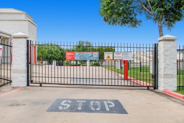 Public Storage - Austin - 13675 N US Highway 183 - 13675 N US Highway 183