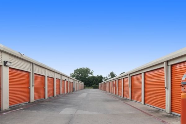 Public Storage - Houston - 15145 Ella Blvd - 15145 Ella Blvd