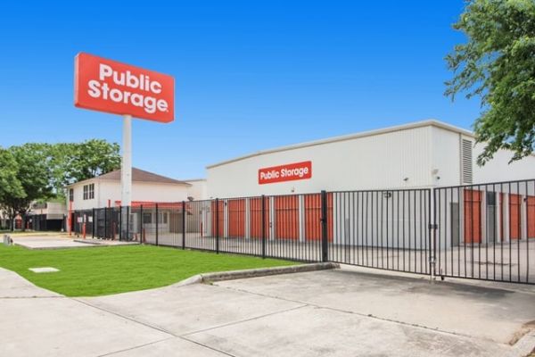 Public Storage - San Antonio - 1938 NE Loop 410 - 1938 NE Loop 410