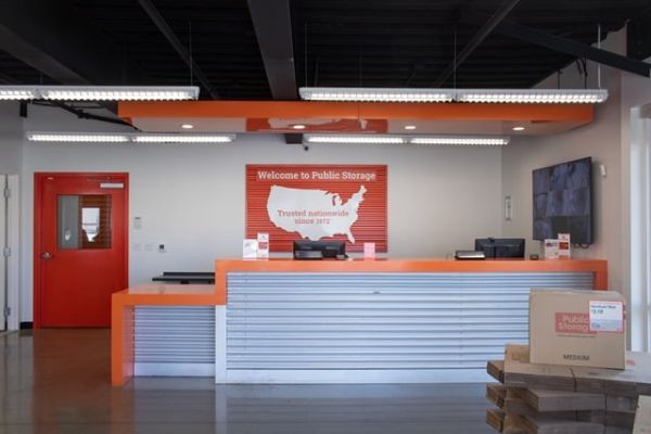 Public Storage - Round Rock - 1501 Louis Henna Blvd - 1501 Louis Henna Blvd