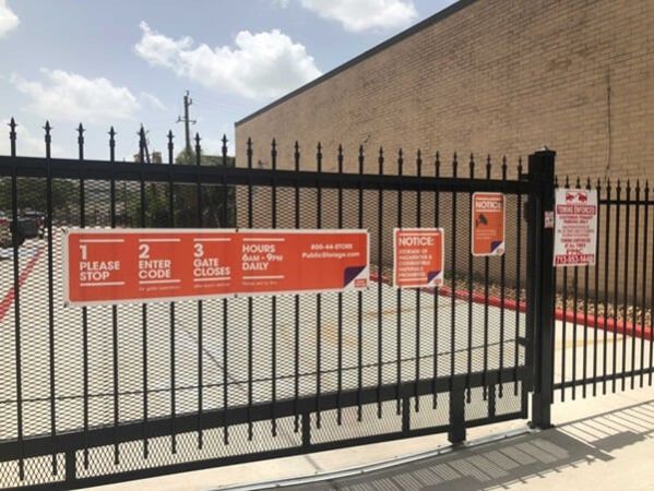Public Storage - Houston - 8989 Westheimer Rd - 8989 Westheimer Rd