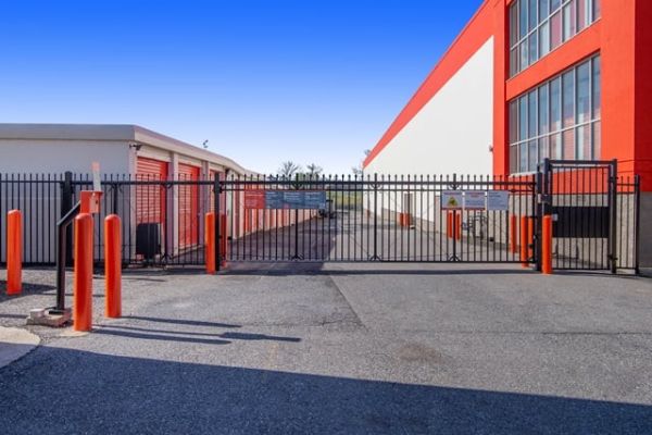 Public Storage - Rockville - 455 E Gude Drive - 455 E Gude Drive