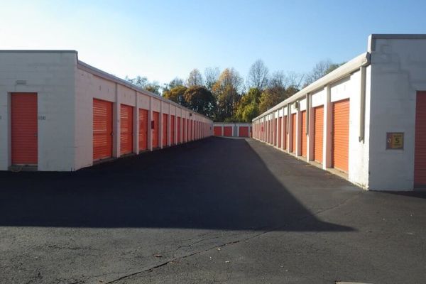 Public Storage - Trevose - 2750 Old Lincoln Highway - 2750 Old Lincoln Highway