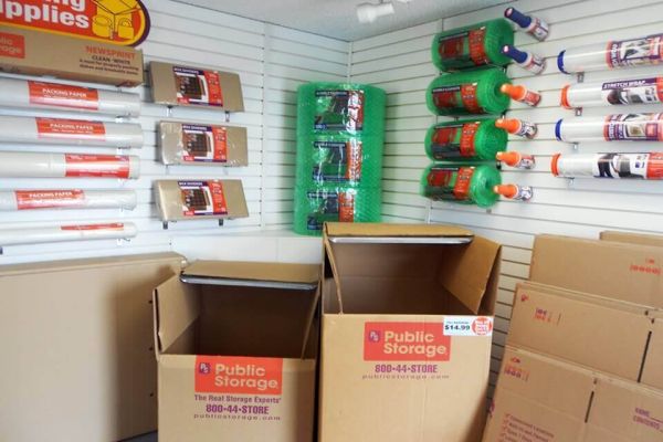 Public Storage - Sharonville - 3677 E Kemper Road - 3677 E Kemper Road
