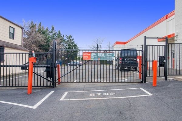 Public Storage - Pelham - 925 Spring Road - 925 Spring Road