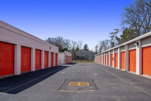 Public Storage - Howell - 1070 US Hwy 9 - 1070 US Hwy 9