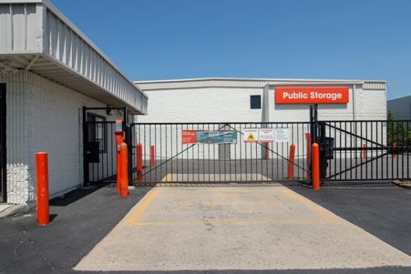 Public Storage - Patchogue - 601 W Sunrise Highway - 601 W Sunrise Highway