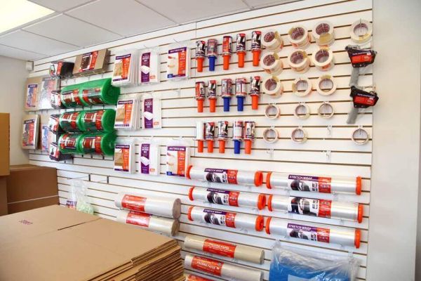 Public Storage - Capitol Heights - 8701 Central Ave - 8701 Central Ave
