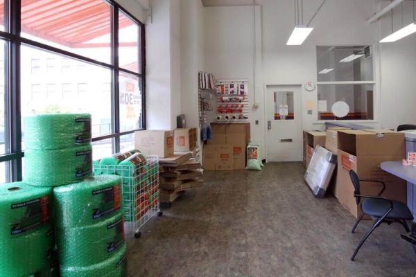Public Storage - Hoboken - 410 8th Street - 410 8th Street