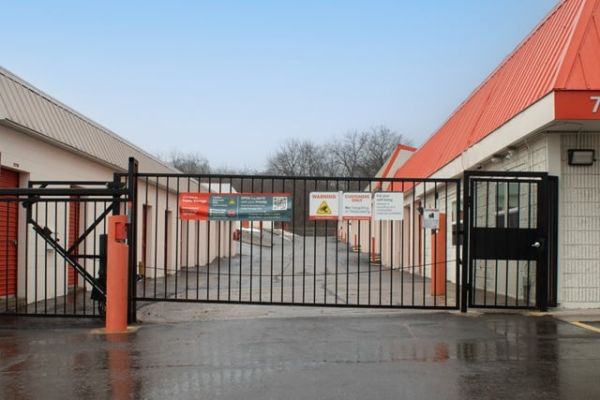 Public Storage - Fairfield - 7353 Dixie Highway - 7353 Dixie Highway