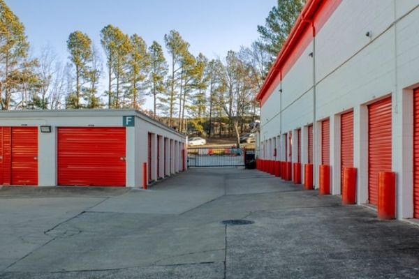 Public Storage - Raleigh - 6441 Westgate Road - 6441 Westgate Road