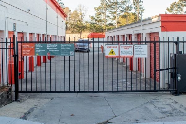 Public Storage - Raleigh - 6441 Westgate Road - 6441 Westgate Road