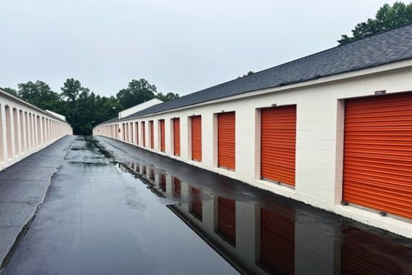 Public Storage - Lexington - 951 N Main Street - 951 N Main Street