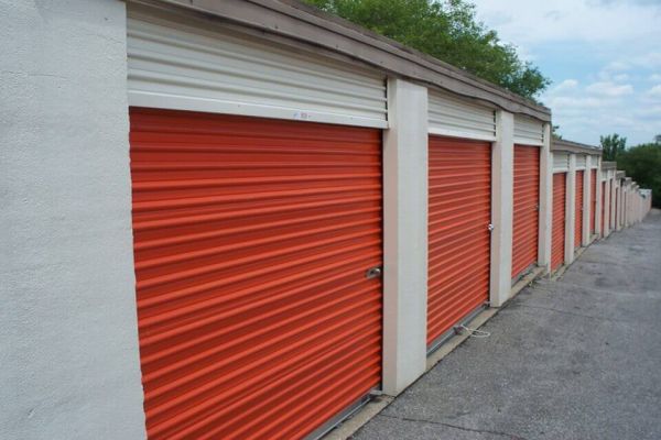 Public Storage - Kansas City - 9527 James A Reed Road - 9527 James A Reed Road