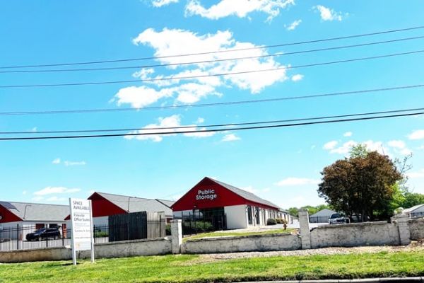 Public Storage - Pineville - 10811 Pineville Road - 10811 Pineville Road