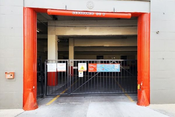 Public Storage - Chicago - 4430 N Clark Street - 4430 N Clark Street