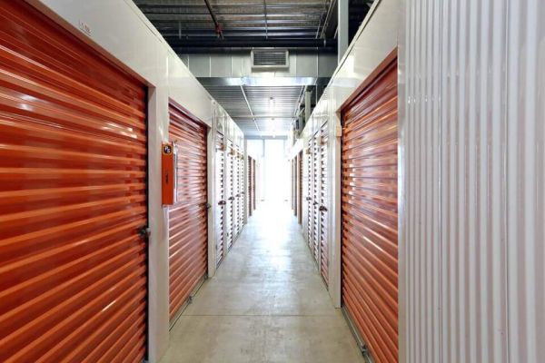 Public Storage - Hanover Park - 2620 W Lake Street - 2620 W Lake Street